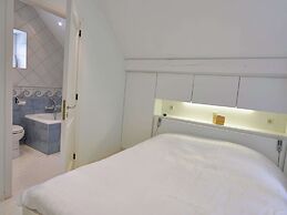 Villa White in Spa With Pool