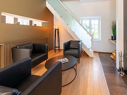 Villa White in Spa With Pool