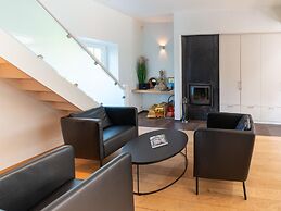 Villa White in Spa With Pool