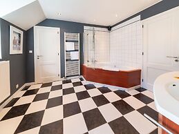 Villa White in Spa With Pool