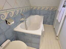 Villa White in Spa With Pool