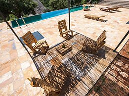 Belvilla by OYO La Villa