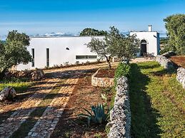 Belvilla by OYO La Villa