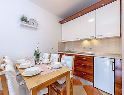 Apartment in Kvarner With Bubble Bath