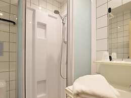 Alluring Farmhouse in Lavacherie with Hot Tub