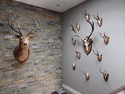 Alluring Farmhouse in Lavacherie with Hot Tub