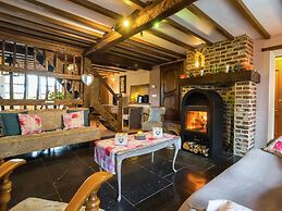 Spacious Holiday Home With Fireplace