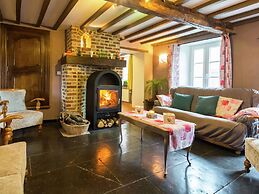 Spacious Holiday Home With Fireplace