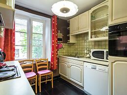 Spacious Holiday Home With Fireplace