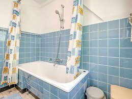 Large Holiday Apartment near Willingen with Private Garden & Terrace