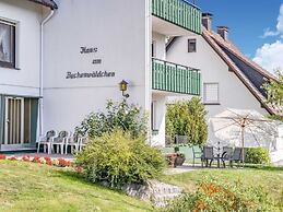 Large Holiday Apartment near Willingen with Private Garden & Terrace