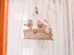 Large Holiday Apartment near Willingen with Private Garden & Terrace