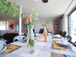 Charming Holiday Home in Humain With Private Garden