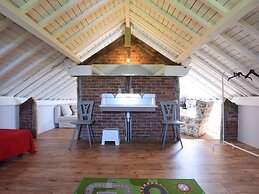 Charming Holiday Home in Humain With Private Garden