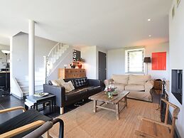 Charming Holiday Home in Humain With Private Garden