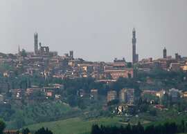 Farmhouse in Arbia Asciano With Pool