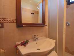 Farmhouse in Arbia Asciano With Pool