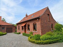 Holiday Home in Ploegsteert With a Garden
