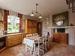 Holiday Home in Ploegsteert With a Garden