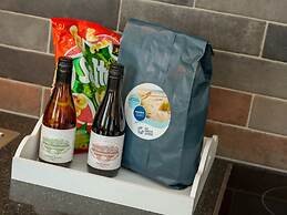 Luxury Vacation Home Close to the Beach