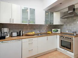 Modern and Cosy Apartment Near Krakow's Old Town