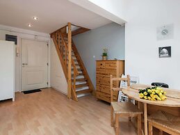 Modern and Cosy Apartment Near Krakow's Old Town