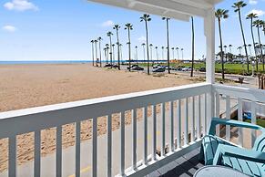 Balboa Condos by ELVR