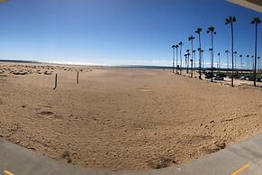 Balboa Condos by ELVR