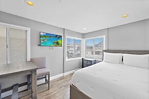 Balboa Condos by ELVR