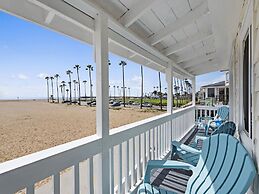 Balboa Condos by ELVR