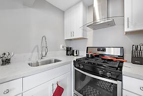 Balboa Condos by ELVR