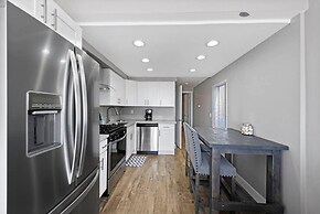 Balboa Condos by ELVR