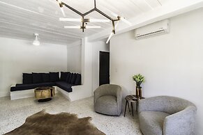 Cuale Condo Retreats