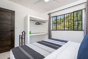 Cuale Condo Retreats