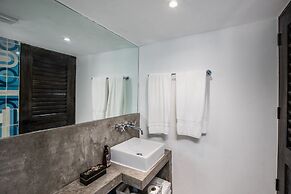 Cuale Condo Retreats