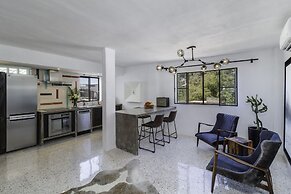 Cuale Condo Retreats