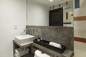 Cuale Condo Retreats