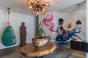 Cuale Condo Retreats