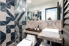 Cuale Condo Retreats