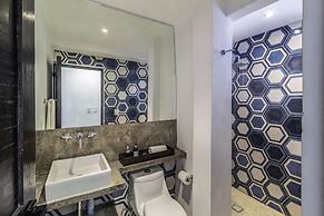 Cuale Condo Retreats