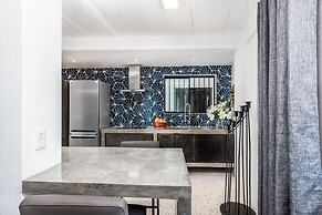 Cuale Condo Retreats