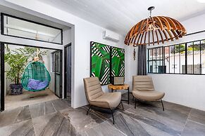 Cuale Condo Retreats