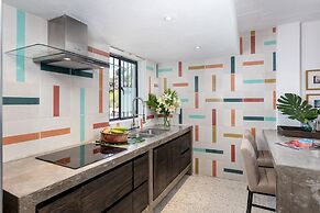 Cuale Condo Retreats