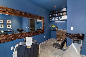 Cuale Condo Retreats