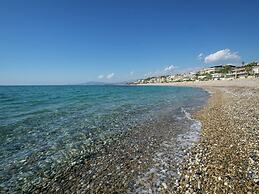 Sun-drenched Estate Close to Sciacca Near the Beach