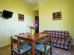 Sun-drenched Estate Close to Sciacca Near the Beach