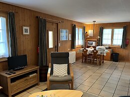 Chalet Aaekirsannaa South-Facing Free-standing Chalet