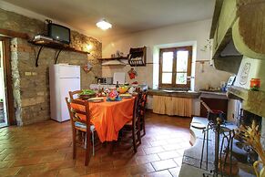 Holiday Home in Ortignano With Swimming Pool