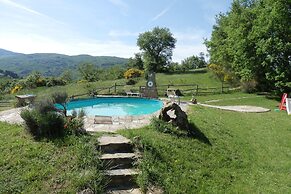 Holiday Home in Ortignano With Swimming Pool