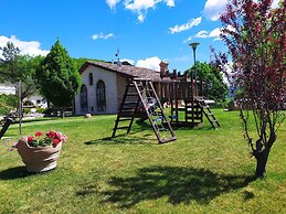 Family Cottage in Cagli With Pool